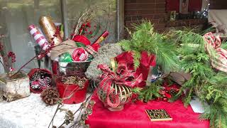 &quot;How To&quot; series: Holiday Wreaths of All Shapes with Elf Penny
