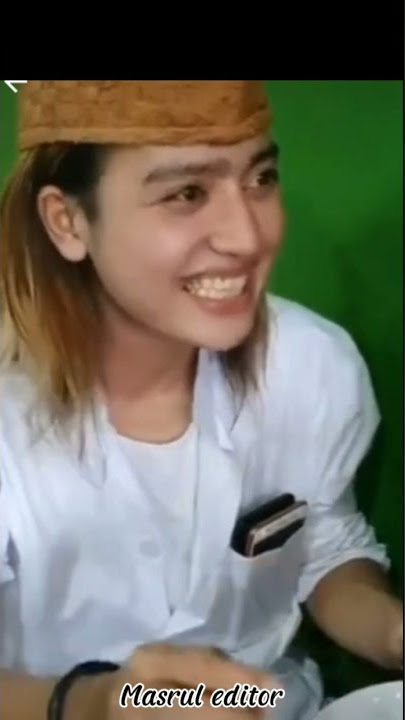 habib Rayhan.... keliatan selalu senyum