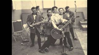 Watch Gene Vincent You Belong To Me video