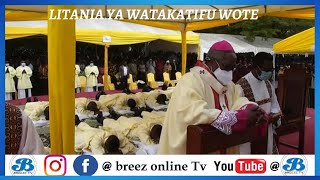 Shuhudia Makuu ya Litania ya Watakatifu wote kwenye Upadrisho wa Mapadre 14/Askofu Ruwai'ch Aongoza