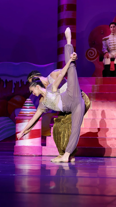 The Nutcracker - Arabian Dance - Ballet Etudes