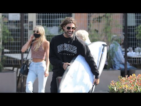 Brody Jenner Shops For Surf Gear With Mom Linda Thompson And His Cute Blond Girlfriend