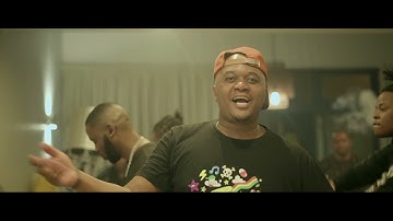 Dlala Thukzin Feat Zaba , Sir Trill , Mpura & Rascoe Kaos - Phuze Remix (Official Video)
