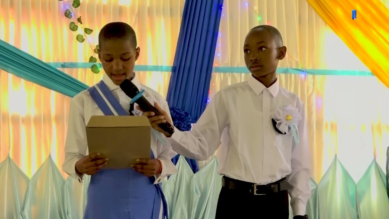 WAHITIMU WA DARASA LA SABA WASOMA RISALA MBELE YA MGENI RASMI