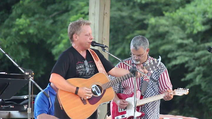 Mark Alan Cash singing "Folsom Prison Blues"