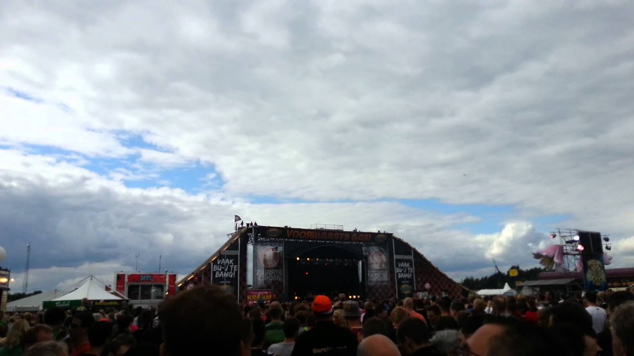 Zwarte cross 2012 stage jump