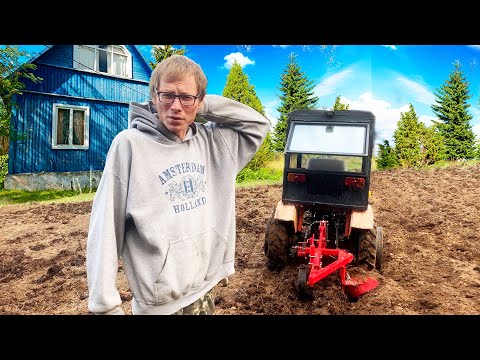 Shurik's adventures on a mini tractor in the village