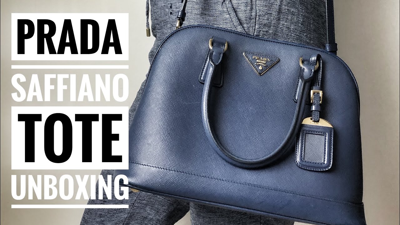 Review: Prada Saffiano Lux Promenade Bag - Elle Blogs