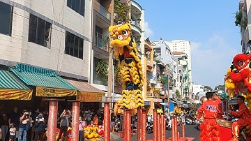 CHIỀU MÙNG 6 TẾT ẤT TỴ, Tuyển chọn Múa Lân hay nhất ĐOÀN TINH ANH ĐƯỜNG tại chợ Thiếc Súp Cua