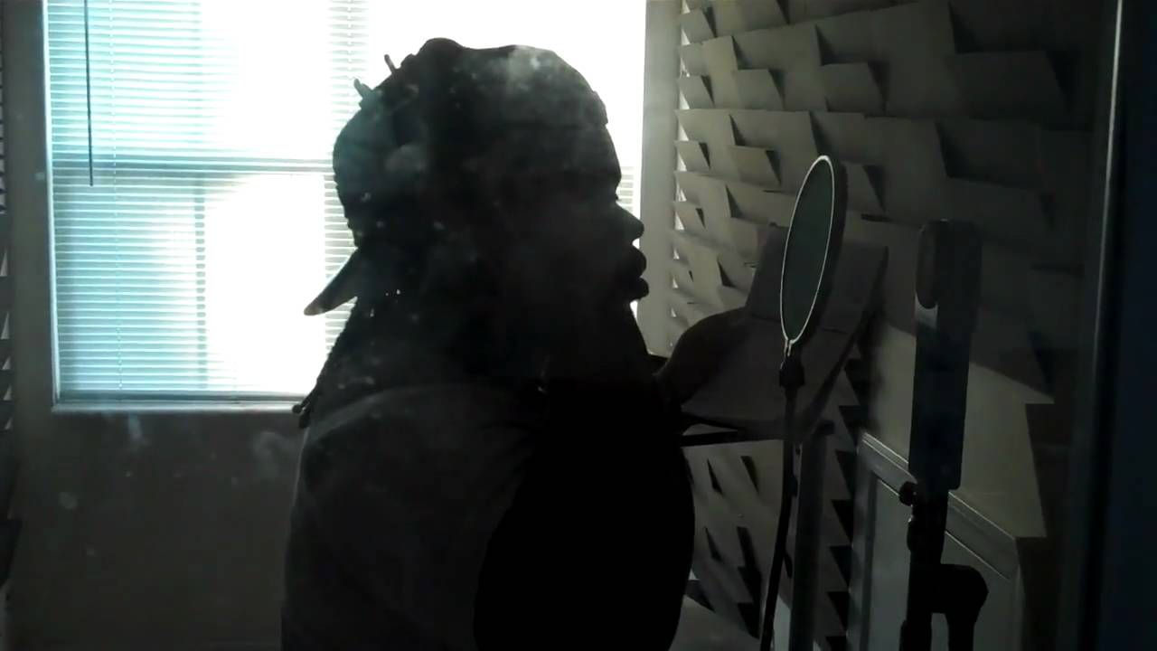 NEW TKOOL...IN DA STUDIO WORKIN ON DA NEW MIXTAPE!!!