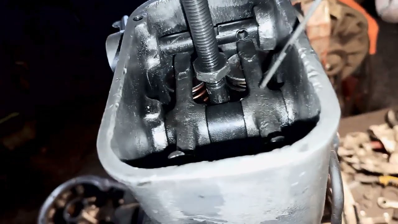 Dlaczego po złożeniu S5/S7 silnik źle chodzi? Sprawdź dekel rozrządu!