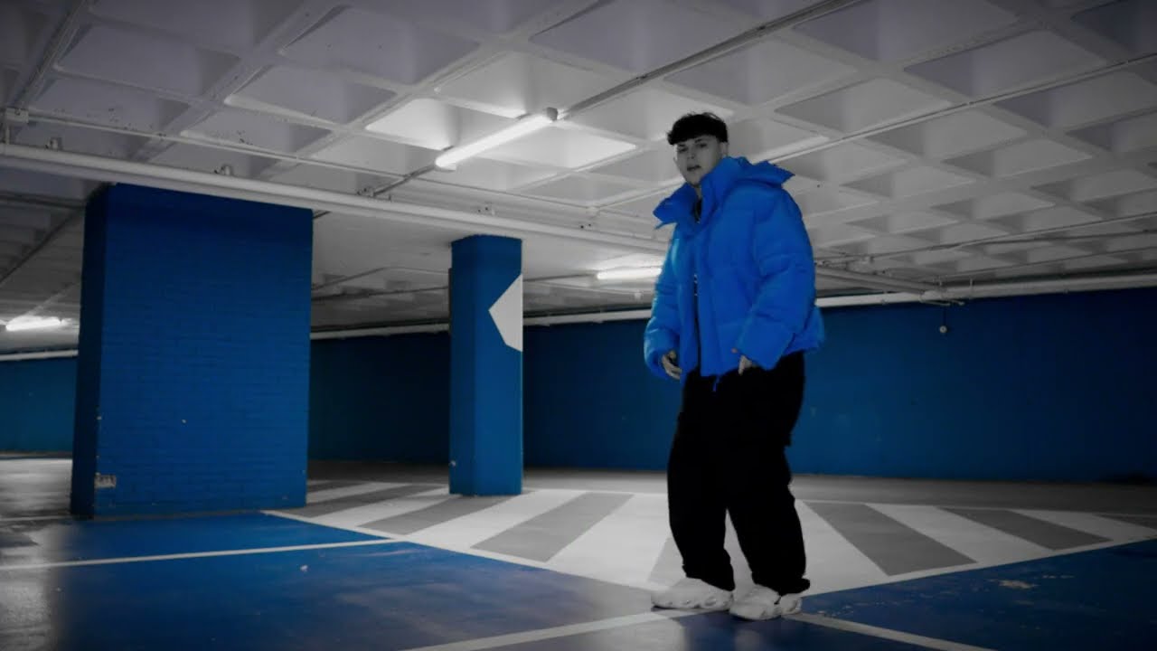 Watch VVS! - EYES D FT. BALBOAMDZZ(VISUALIZER) on YouTube Watch VVS! - EYES D FT. BALBOAMDZZ(VISUALIZER) on YouTube