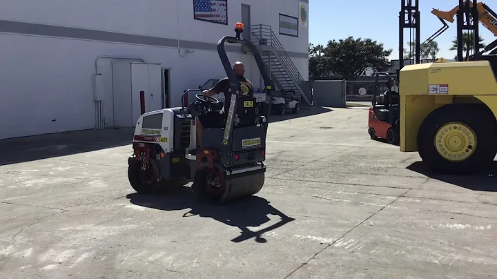 STOCK # 24625 DYNAPAC CC900 SMOOTH DOUBLE DRUM ROLLER