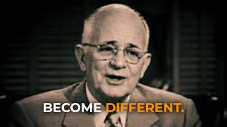 The 12-Month Method to Reinvent Yourself | Napoleon Hill screenshot 2
