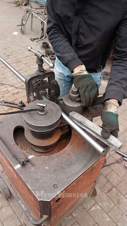 Watch Semi Automatic Metal Pipe Bending Machine in Action