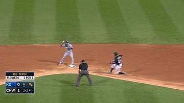 KC@CWS: Escobar fields grounder, starts double play