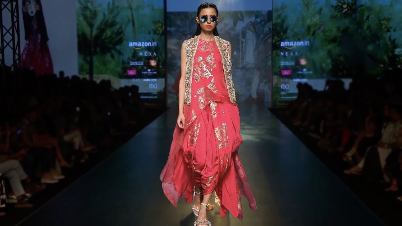 Nikasha | Fall/Winter 2018/19 | Amazon India Fashion Week