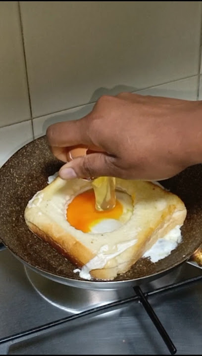 Egg and Bread Sandwich