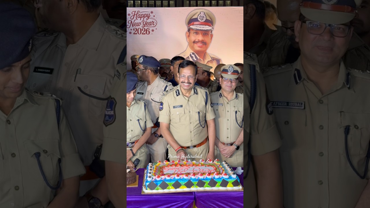 Hyderabad CP Sajjanar Sir New Year 2026 Celebrations at Tank bund 