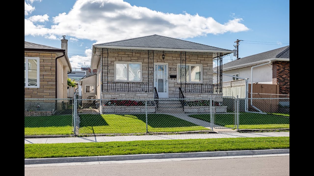 732 Pacific Ave Winnipeg, MB YouTube