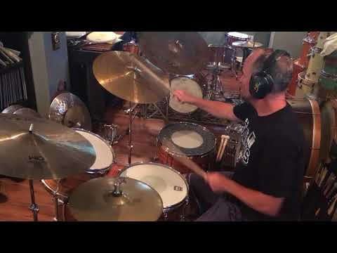 Groove with Morfbeats Ring