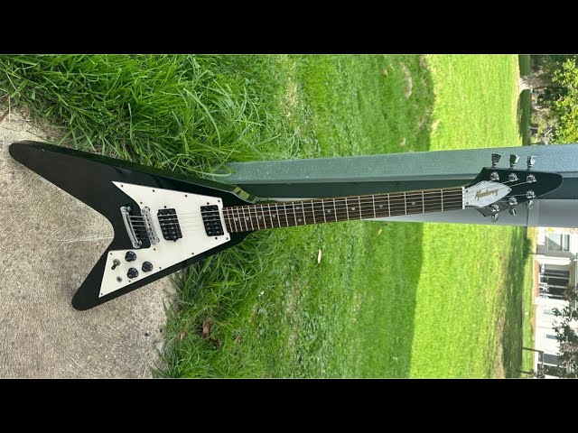 Monsty　FLYING V タイプ　エレキギター Monsty FLYING V タイプ エレキギター 直営オンラインショップ