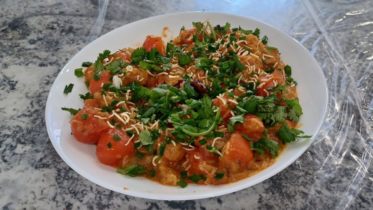 Tasty Sev Tameta Kathiyawadi special dish !!