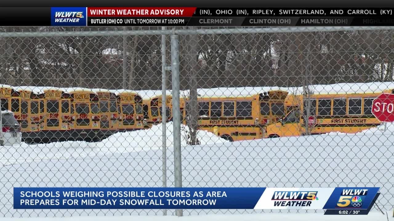 Schools weigh possible closures as area prepares for mid-day snowfall ...
