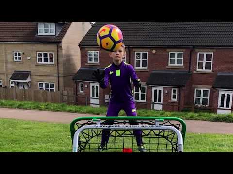 Football Rebounder by Crazy Catch