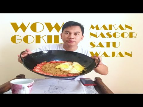 makan-nasgor-1-wajan-penuh-(efek-lockdown-corona)