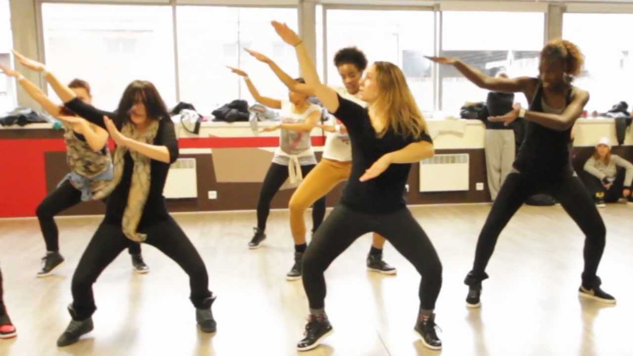 Stéphanie EL BASRI Ragga Jam Family Dancehall Class Yeh Yeh Yeh