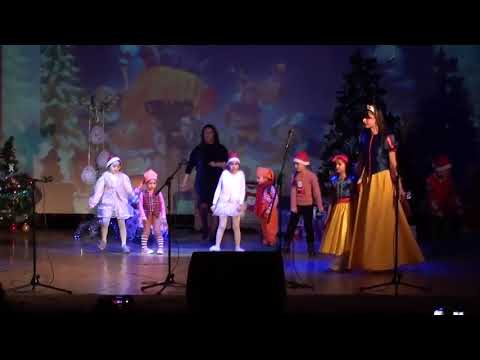 სოფო კანტელაშვილი და მარიამ მარწვიშვილი \"ფიფქიას სიმღერა\".  ანს.\"ფანტაზია\"და მშობლები