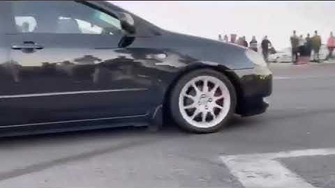 Toyota Runx Rsi burnout