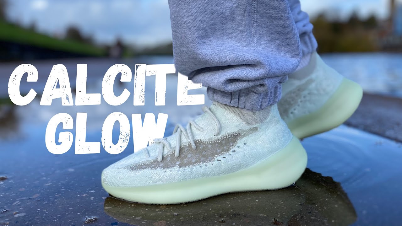 adidas Yeezy boost 380 calcite glow返金返品交換は致しかねます