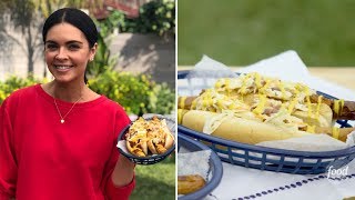Katie tops her hot dog with a bacon bourbon slaw! do you feel the
#meatsweats yet? check back for new episode next wednesday! get
recipe: https://www.f...