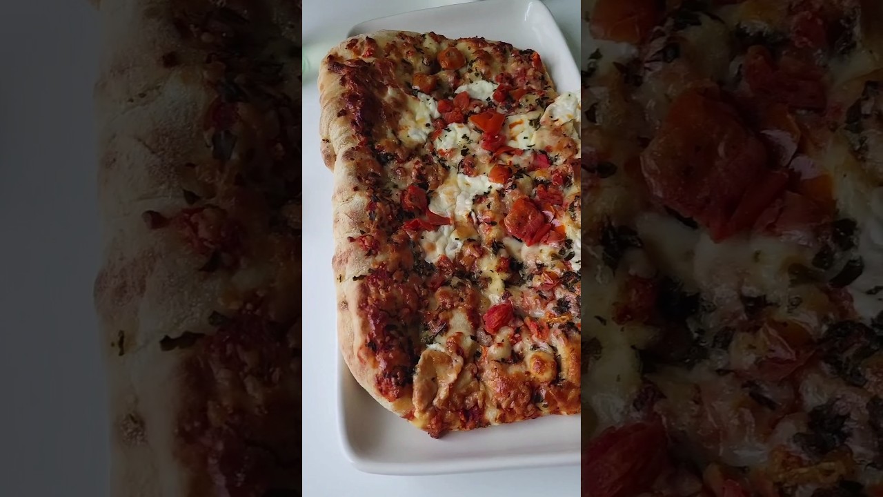 Italian Crust Flatbread delicious ingredients 