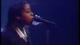 TASMIN ARCHER - Sleeping Satellite Live