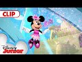 Minnie&#39;s Snow Ball! ❄️ | Mickey Mouse Funhouse | @disneyjunior​