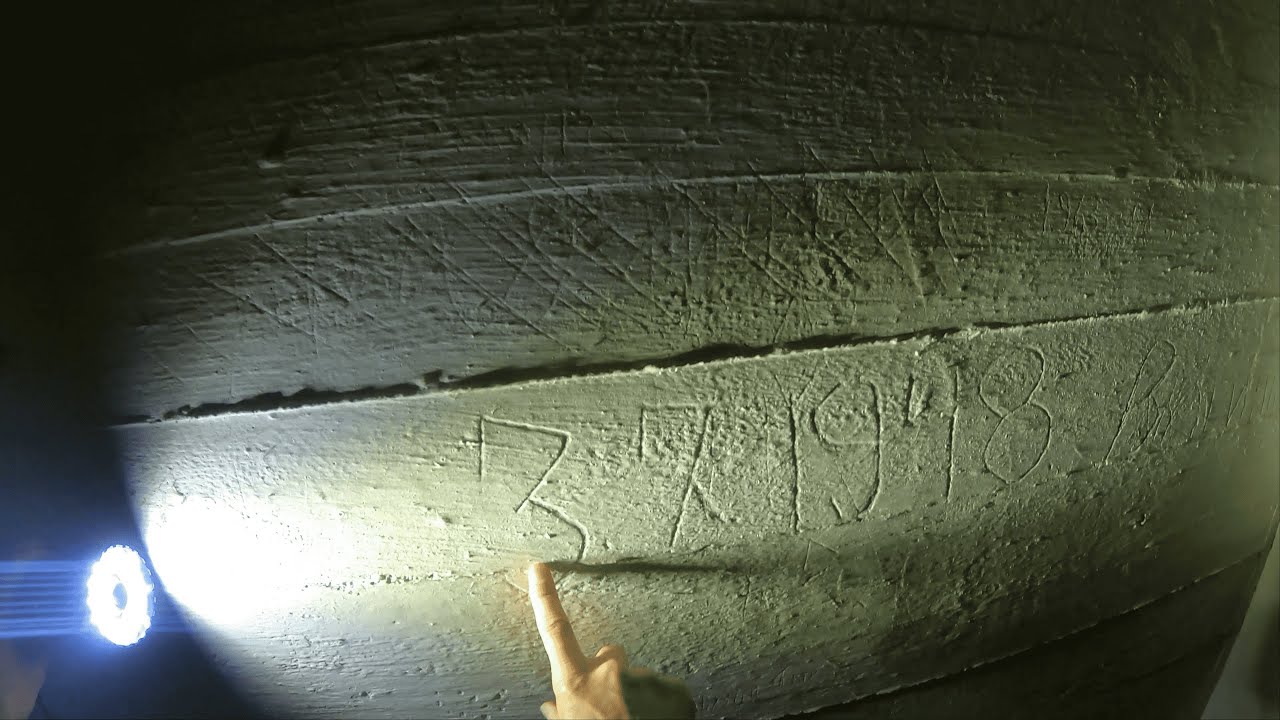 3.7.1948 - Bleistiftzeichnung einer Frau - Die Muna unterm Kronendach