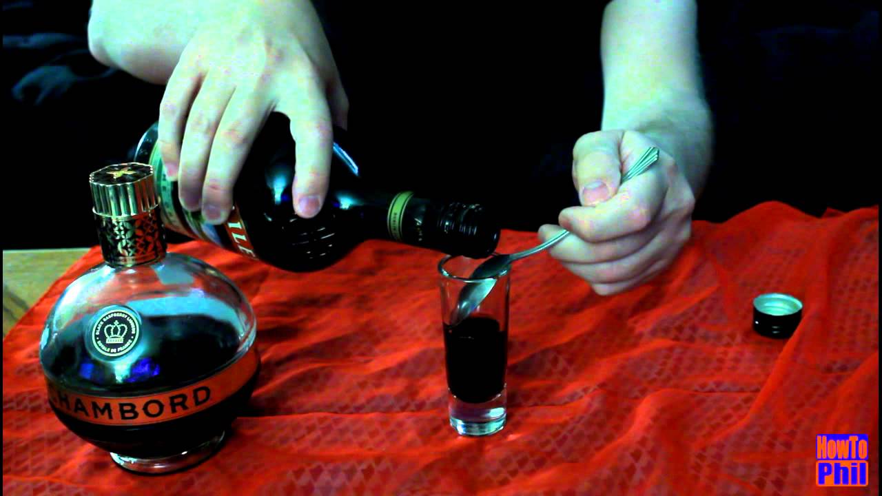 How To Make A French Kiss Or Chambord Kiss Layered Shot HowToPhil