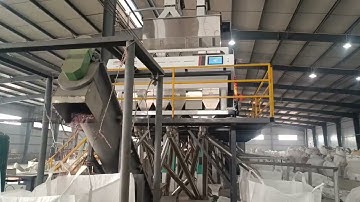 Plastic colot sorting machine for PE, to select out green color. E-mail: focusee.tech@gmail.com