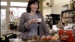 Typhoo Tea Advert - Family Blurred Morning