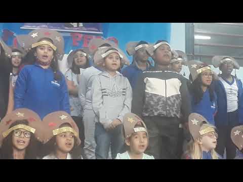 EMEB Eva Rosa de Oliveira Santos. Apresentação Escolar 2° B - Sofia Lizy - Música: Asa Branca
