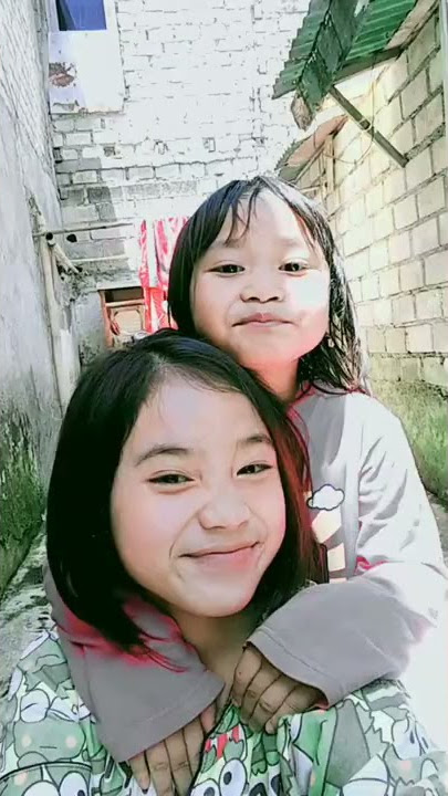 Goyang tik tok viral - kaka dan adik eksis