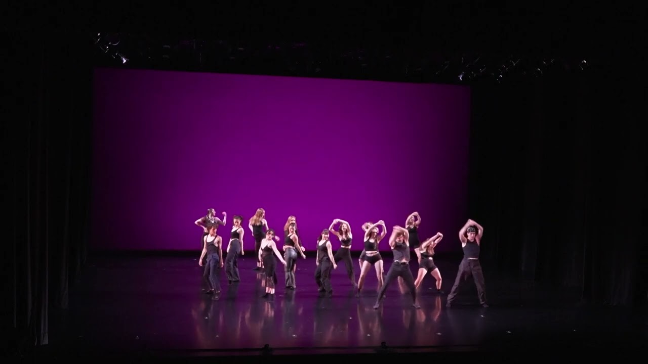 SHOW ME HOW YOU BURLESQUE - YouTube