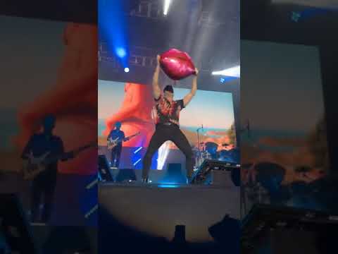 David Bisbal - Bésame Ft. Juan Magan | En Vivo desde Las Ventas -Madrid