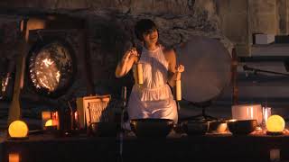 Play video: "Calma" Victoria Cruz Luz - Voz y sonido