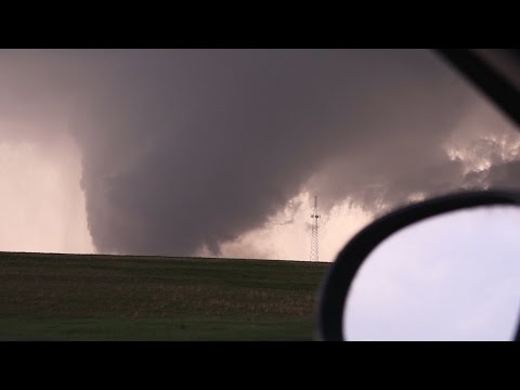 the-entire-dodge-city-tornado-event-5-24-2016-(30+-min!)