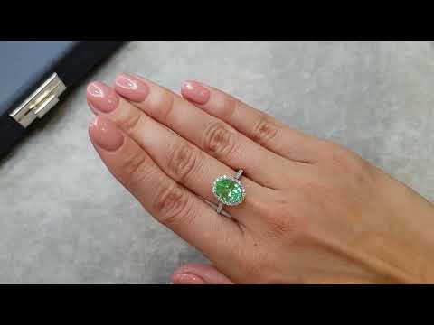 Ring with neon green Paraiba 2.79 ct and diamonds in 18K white gold Video  № 1
