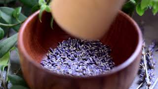 اصنع عطرك من الطبيعة💜🌿                                                how to make lavender perfume